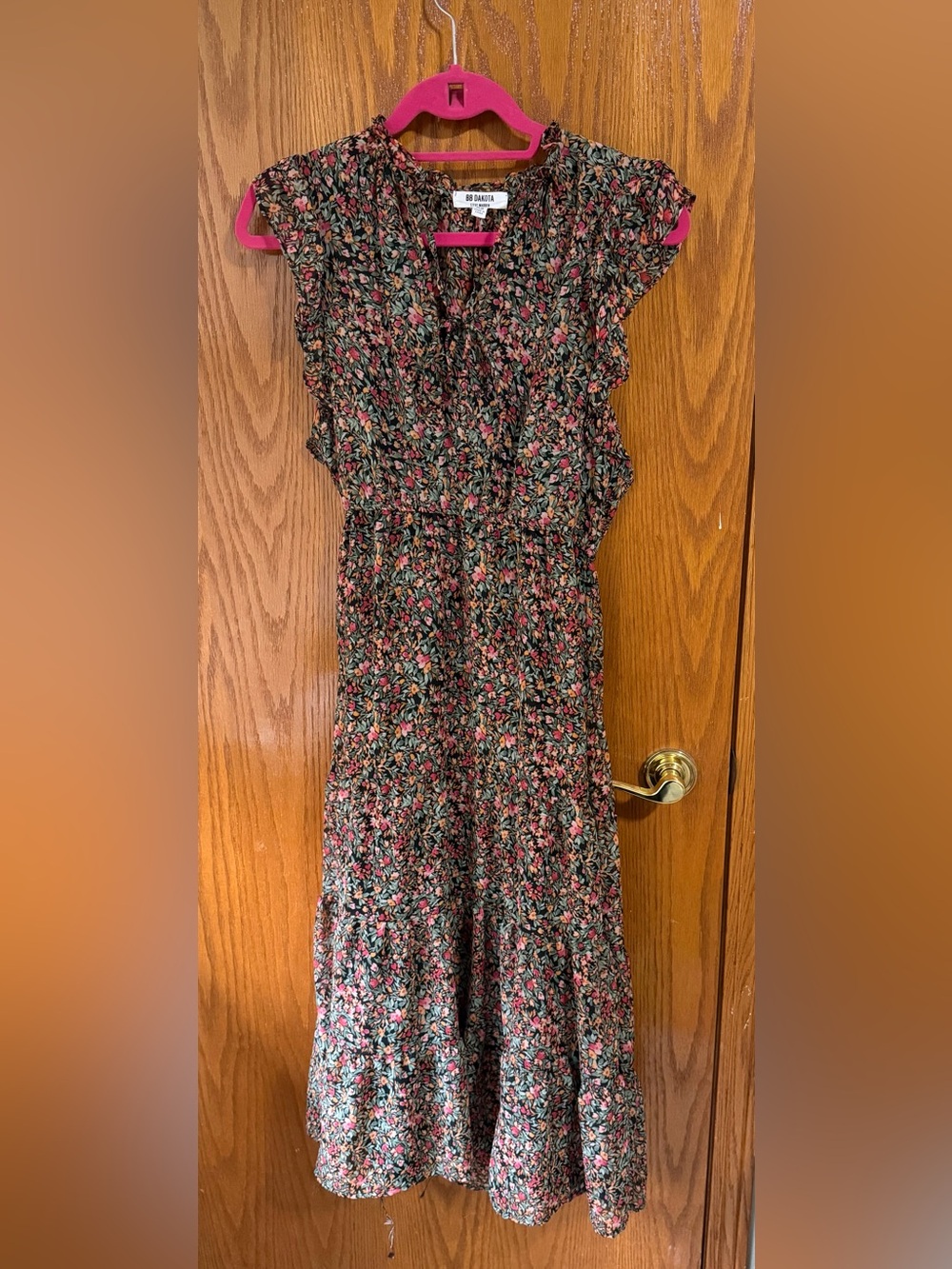 NWOT. BB Dakota by Steve Madden "Darcy" Printed Chiffon Midi Dress.